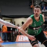 A colossal Dekker beats Hoventut in the Spanish Cup